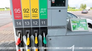 Автомобильное топливо в Беларуси с 7 октября подорожает на 1 копейку