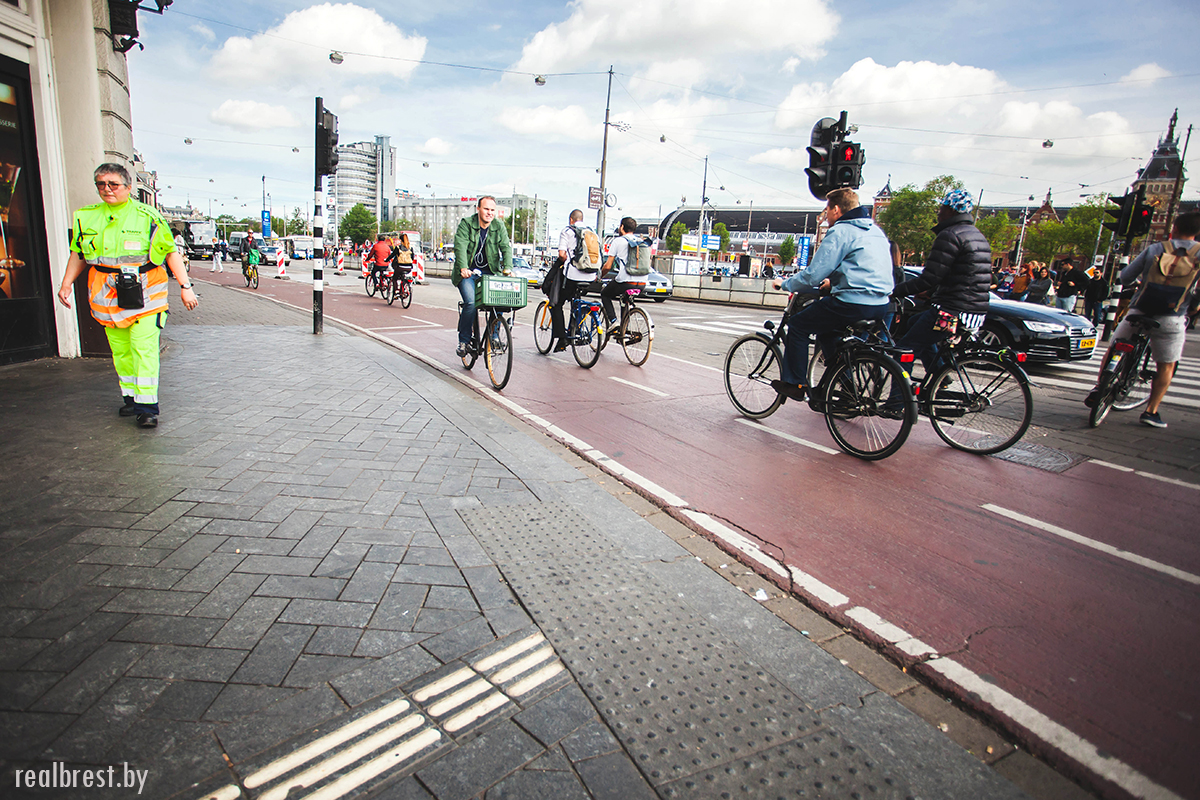 «Я буду долго гнать велосипед…»