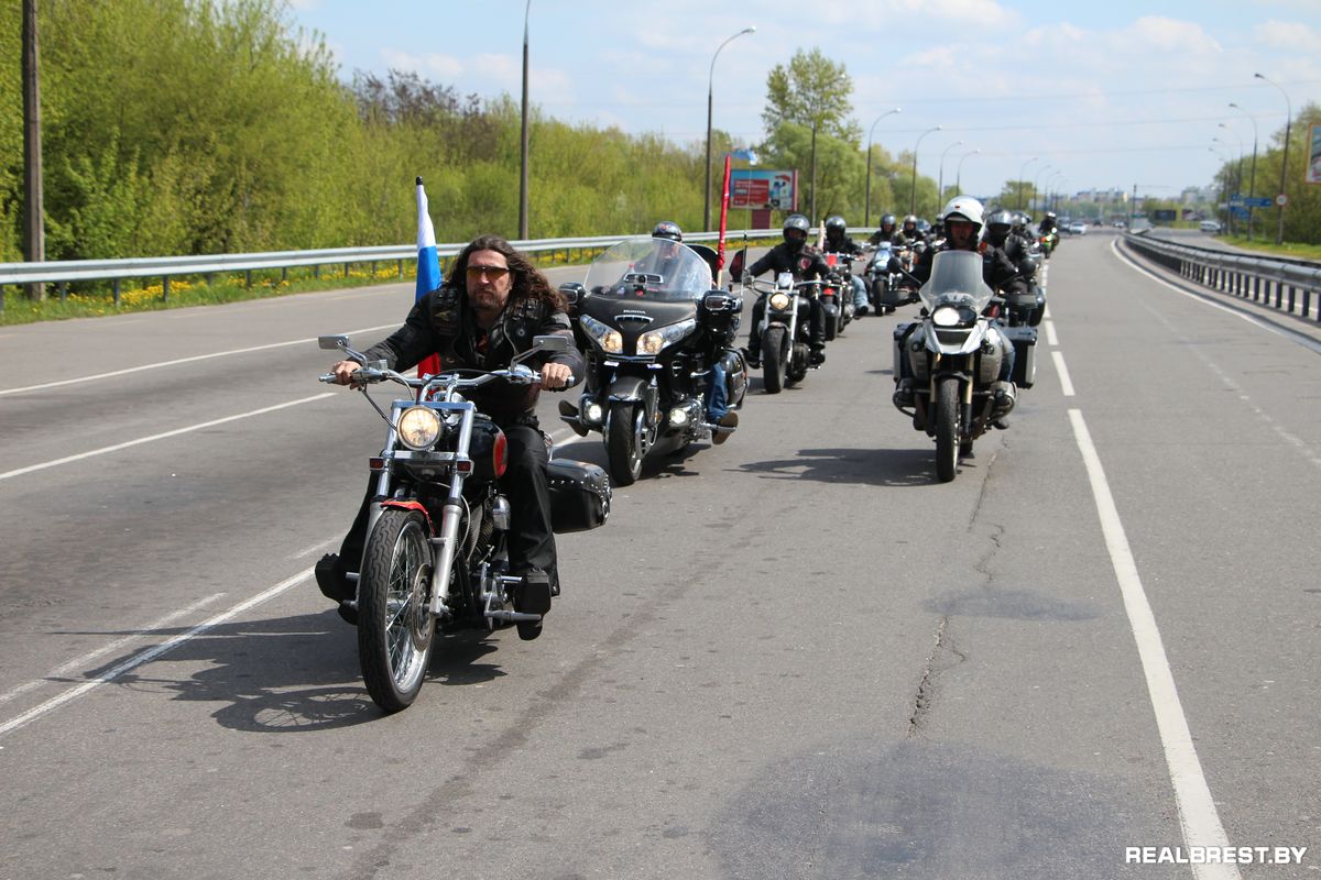 Что общего у российских «Ночных волков» и белорусских «рыбаков»?