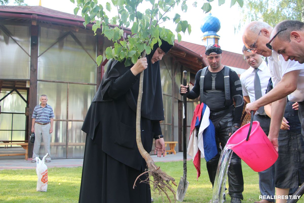 Религиозные неразберихи в Брестской крепости