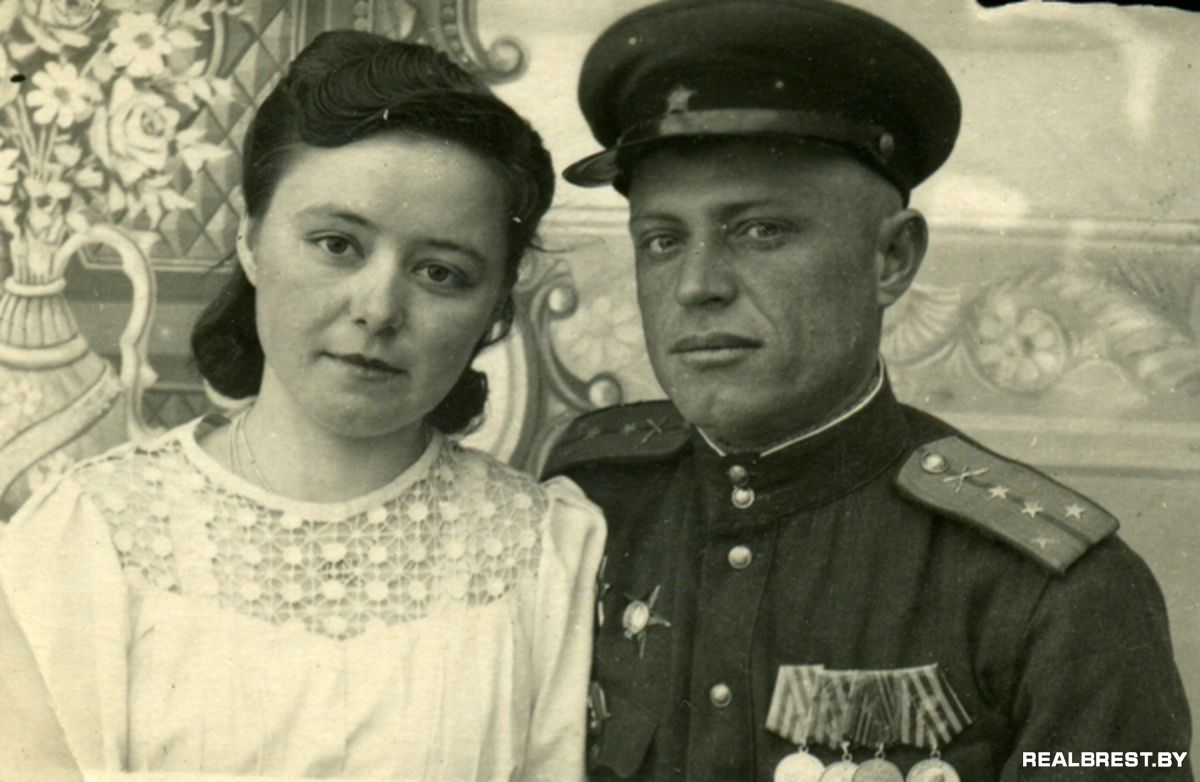 Семьи после войны. Свадьба после войны. Свадьба в военные годы. Свадьба 1945 год. Семья военного.