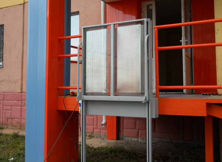Вертикальный подъемник в Екатеринбурге