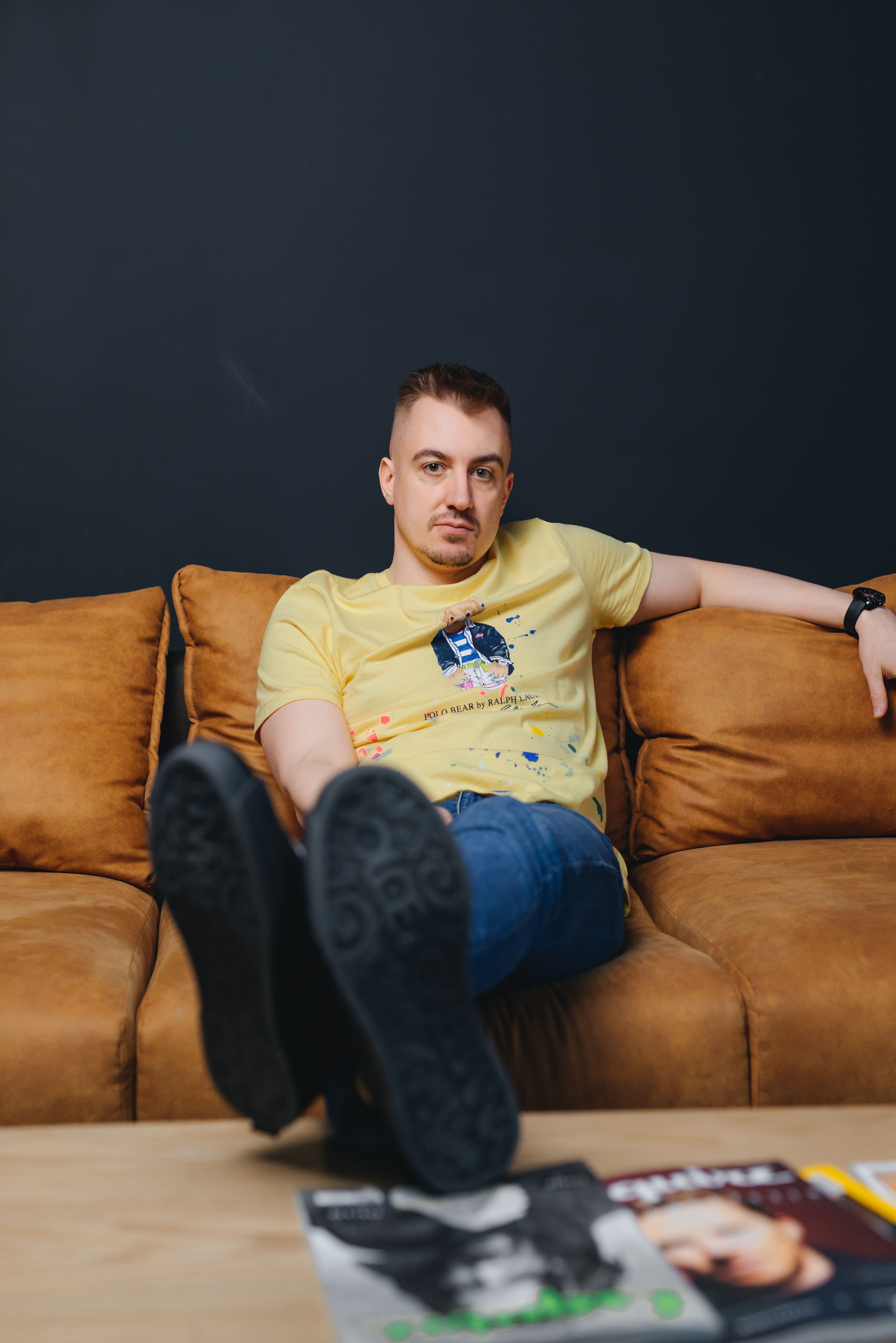 "Андрей Гусаров"