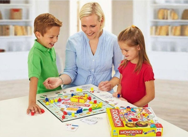 Игры которыми можно занять ребенка 4-7 лет дома